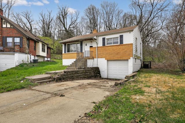 4438 Schulte Drive, Cincinnati, OH 45205