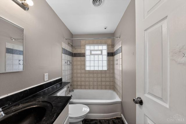 4438 Schulte Drive, Cincinnati, OH 45205