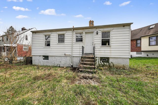 4438 Schulte Drive, Cincinnati, OH 45205