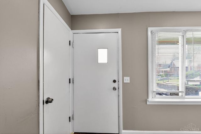 4438 Schulte Drive, Cincinnati, OH 45205