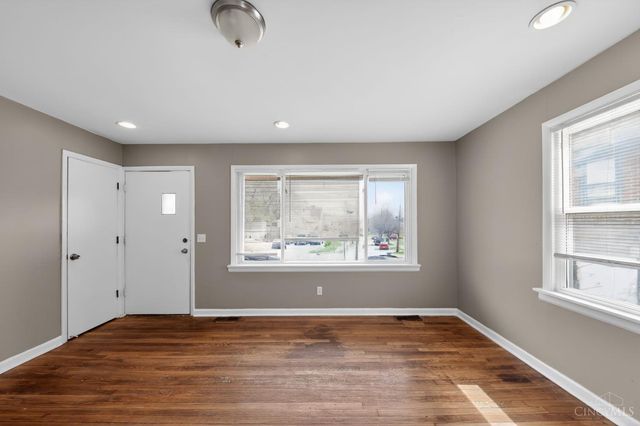 4438 Schulte Drive, Cincinnati, OH 45205