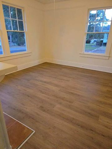 28 Johnson Avenue, Manchester, GA 31816