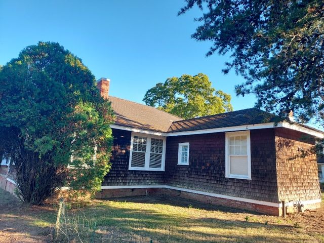 28 Johnson Avenue, Manchester, GA 31816