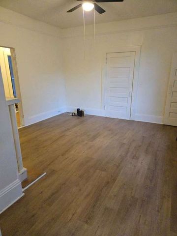 28 Johnson Avenue, Manchester, GA 31816