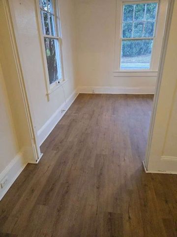 28 Johnson Avenue, Manchester, GA 31816