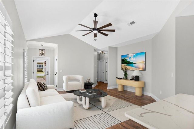 212 Turtle Cove, Panama City Beach, FL 32413