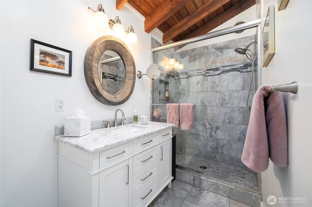 425 Yakima Place, La Conner, WA 98257