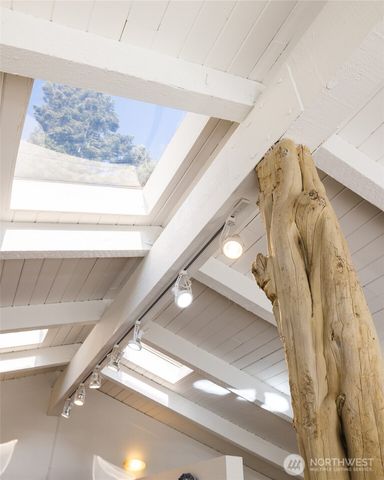 425 Yakima Place, La Conner, WA 98257