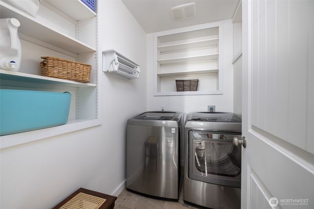 425 Yakima Place, La Conner, WA 98257