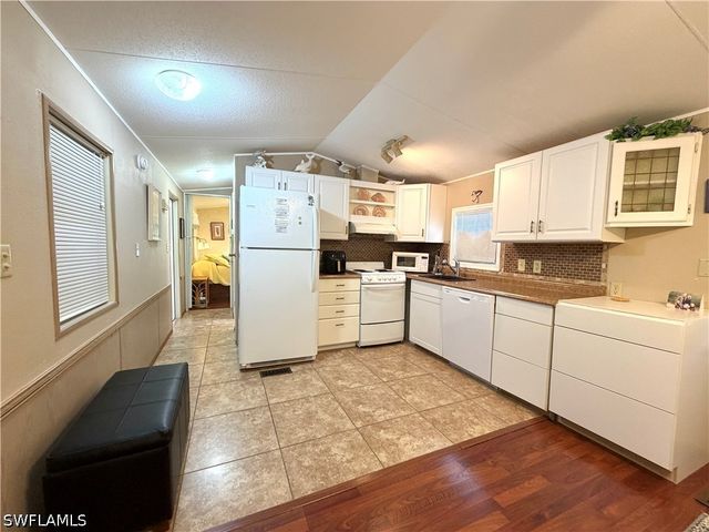 4591 Candlestick CT E, Estero, FL 33928