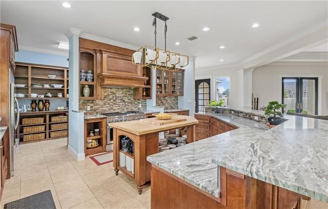 6002 Garden Ct, Corpus Christi, TX 78414