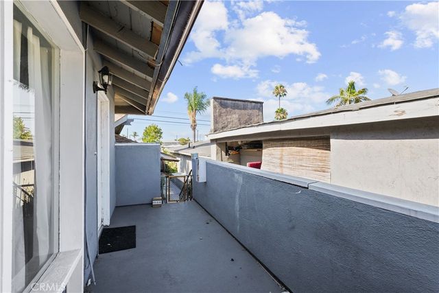 735 W 18th, Costa Mesa, CA 92627