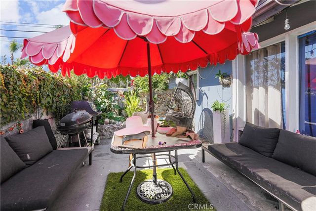 735 W 18th, Costa Mesa, CA 92627