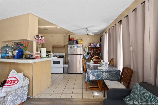 735 W 18th, Costa Mesa, CA 92627