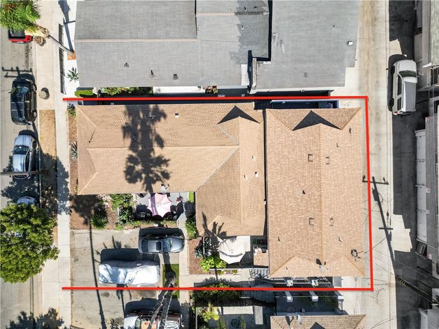 735 W 18th, Costa Mesa, CA 92627