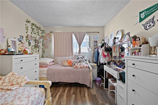 735 W 18th, Costa Mesa, CA 92627