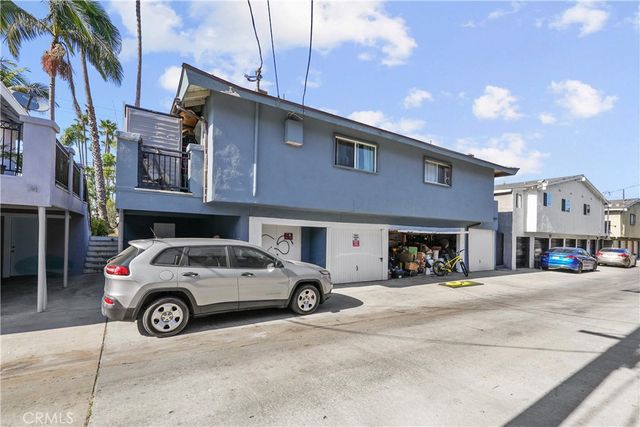 735 W 18th, Costa Mesa, CA 92627