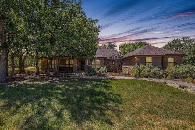 165 Silverado DR, Georgetown, TX 78633