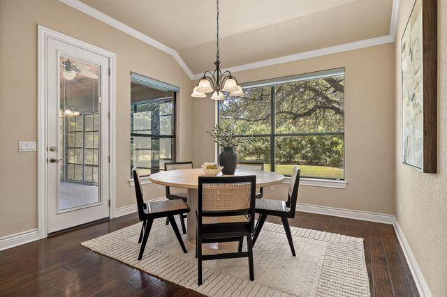 165 Silverado DR, Georgetown, TX 78633