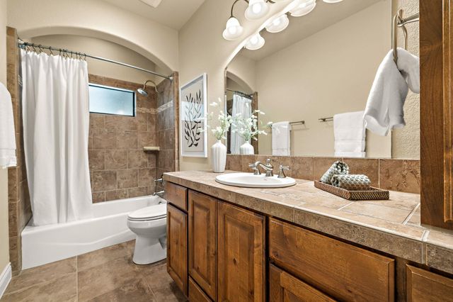 165 Silverado DR, Georgetown, TX 78633