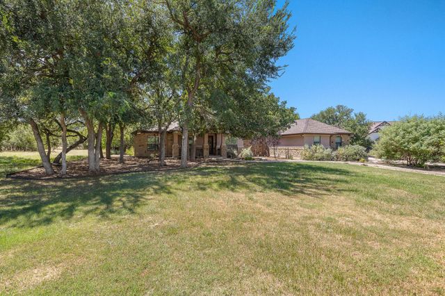 165 Silverado DR, Georgetown, TX 78633