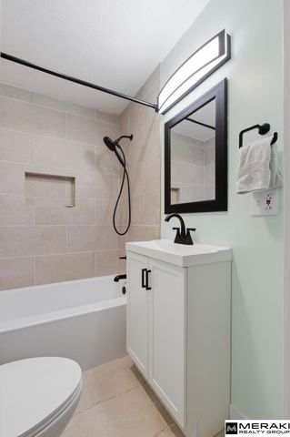 6924 Wirt Street, Omaha, NE 68104