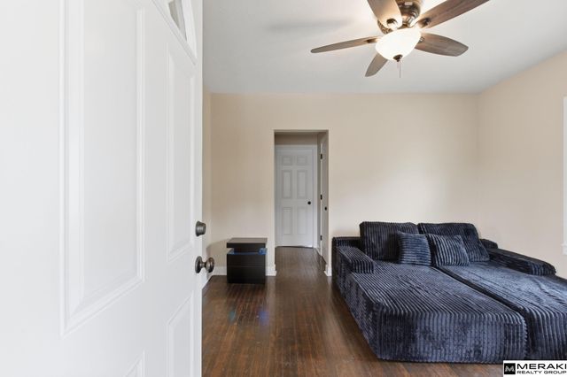 6924 Wirt Street, Omaha, NE 68104