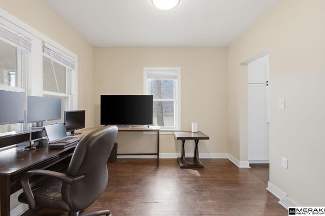 6924 Wirt Street, Omaha, NE 68104