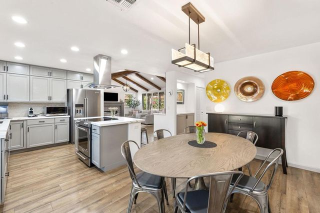 70070 Frank Sinatra Drive 14, Rancho Mirage, CA 92270