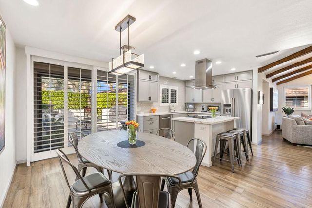 70070 Frank Sinatra Drive 14, Rancho Mirage, CA 92270