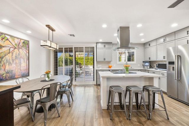 70070 Frank Sinatra Drive 14, Rancho Mirage, CA 92270