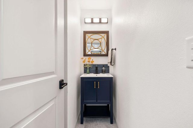 70070 Frank Sinatra Drive 14, Rancho Mirage, CA 92270