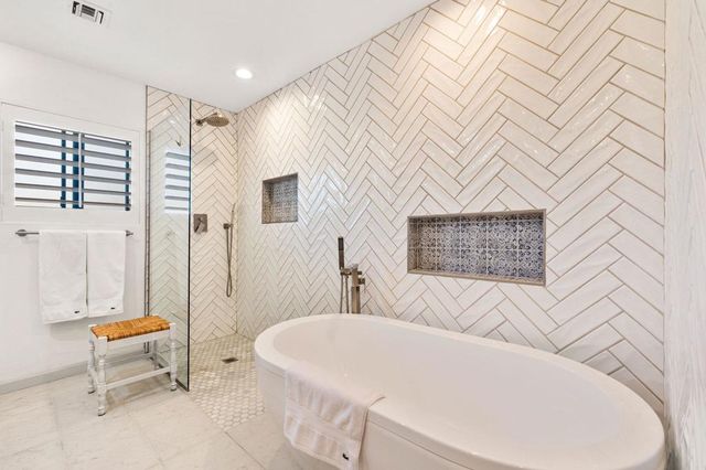 70070 Frank Sinatra Drive 14, Rancho Mirage, CA 92270