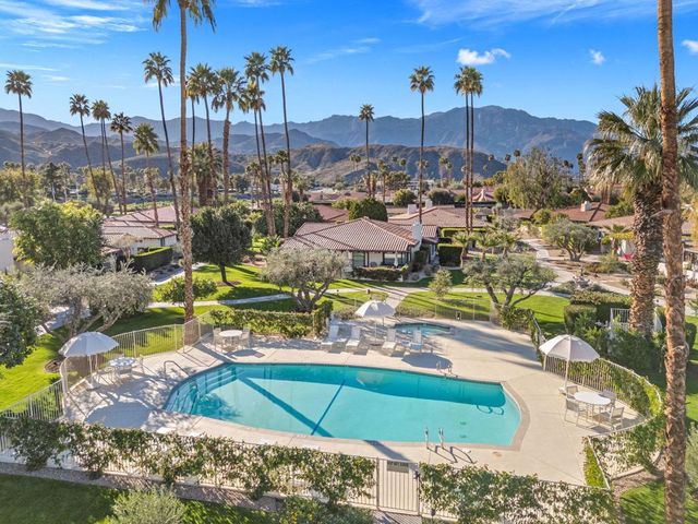 70070 Frank Sinatra Drive 14, Rancho Mirage, CA 92270