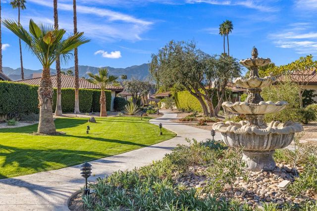 70070 Frank Sinatra Drive 14, Rancho Mirage, CA 92270