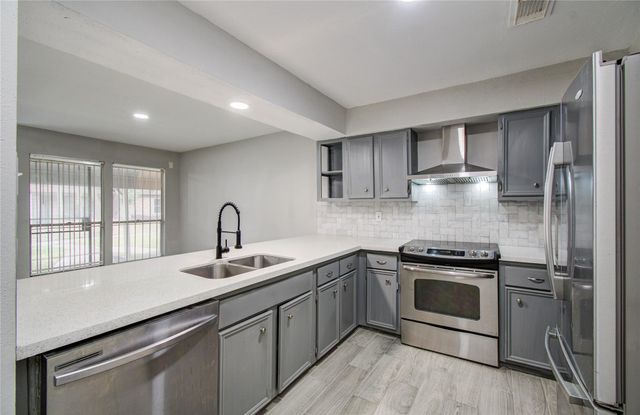 5714 Easthampton Drive C, Houston, TX 77039