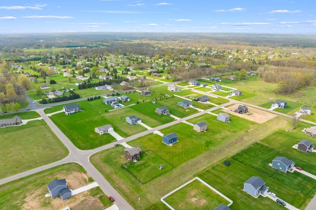 47805 Silver Oaks West W, Almena Twp, MI 49071