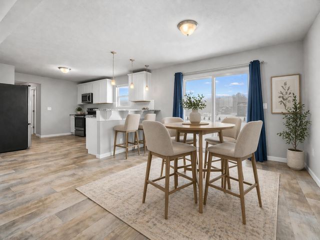 47805 Silver Oaks West W, Almena Twp, MI 49071