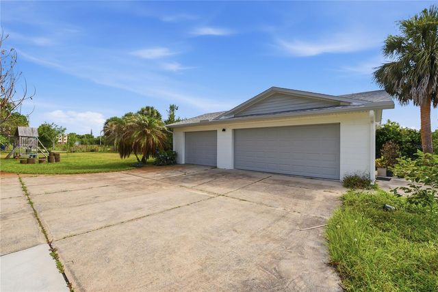 424 LAKESHORE BOULEVARD, Kissimmee, FL 34741