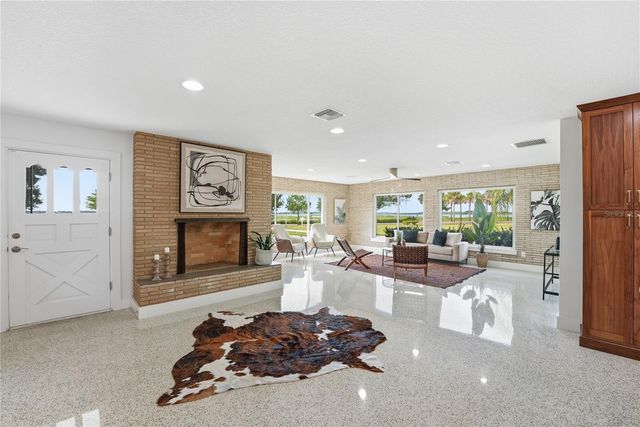 424 LAKESHORE BOULEVARD, Kissimmee, FL 34741