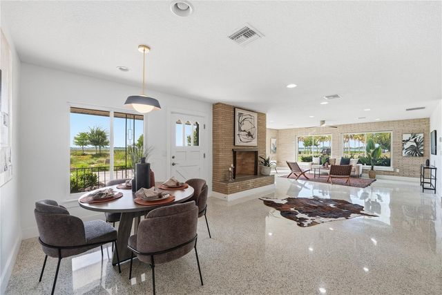 424 LAKESHORE BOULEVARD, Kissimmee, FL 34741