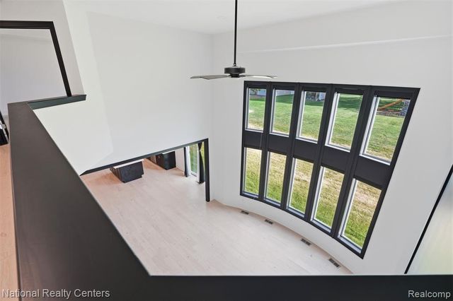 1283 Bloomingdale Drive, Troy, MI 48085