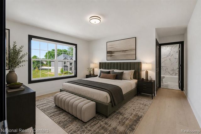1283 Bloomingdale Drive, Troy, MI 48085