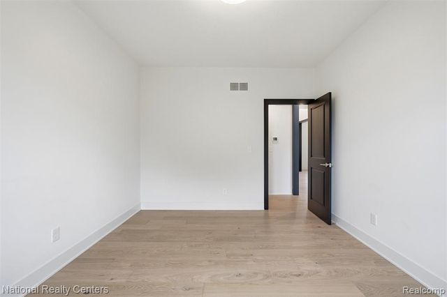 1283 Bloomingdale Drive, Troy, MI 48085