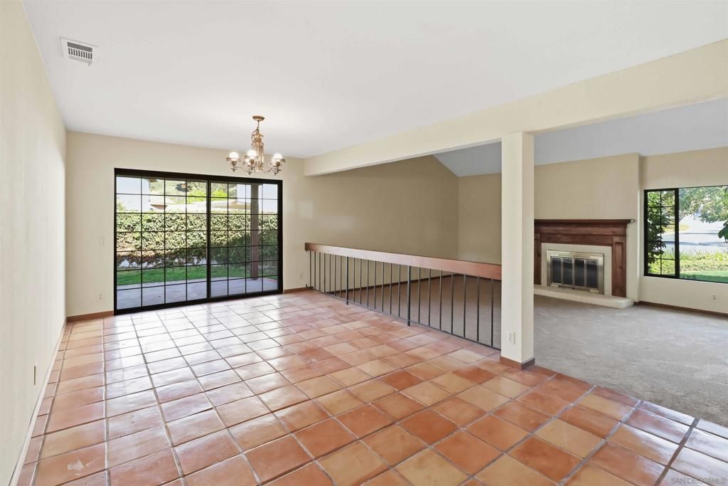 2365 Carriage Cir, Oceanside, CA 92056 — photo 5