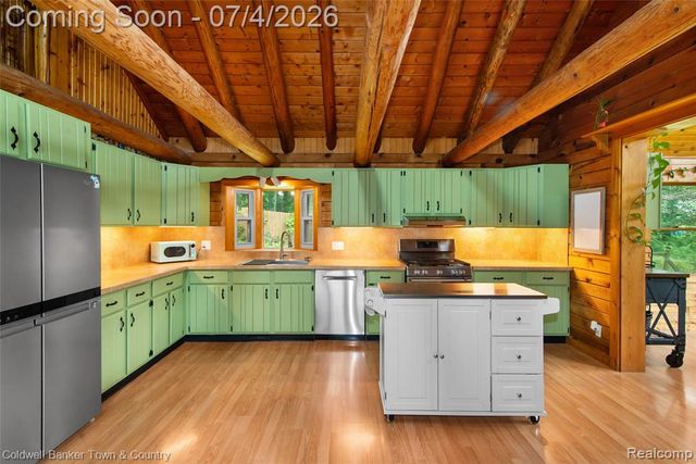 7335 Richardson Road, Howell, MI 48843