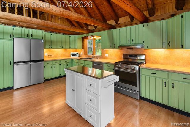 7335 Richardson Road, Howell, MI 48843