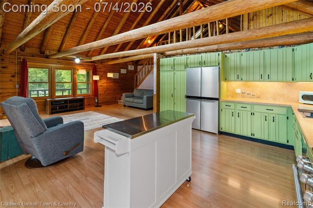 7335 Richardson Road, Howell, MI 48843