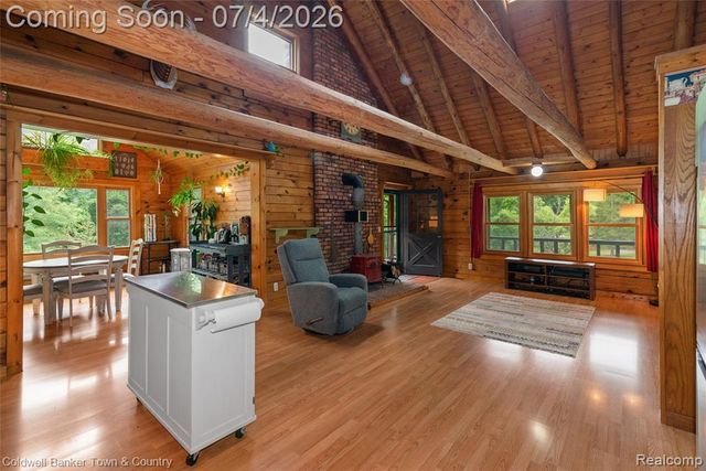 7335 Richardson Road, Howell, MI 48843
