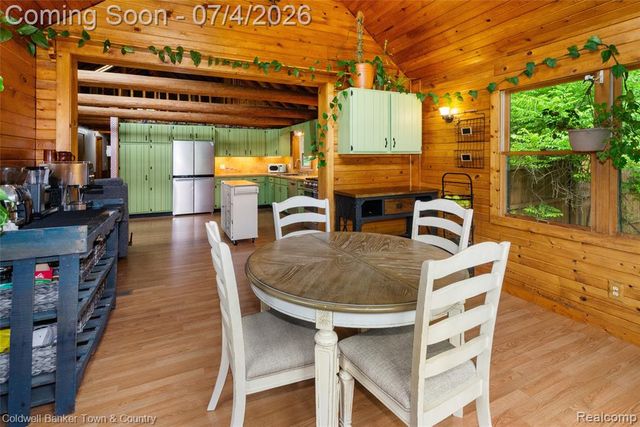 7335 Richardson Road, Howell, MI 48843